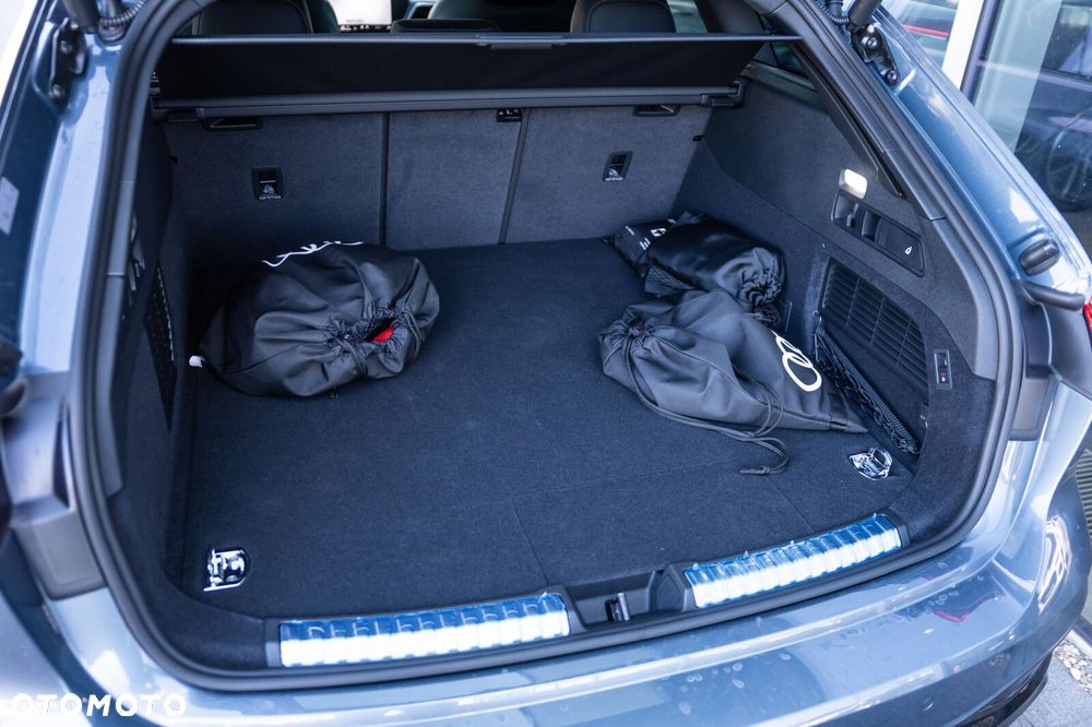 Audi A5 Avant e-Hybrid 270 kW Quattro S tronic - 11
