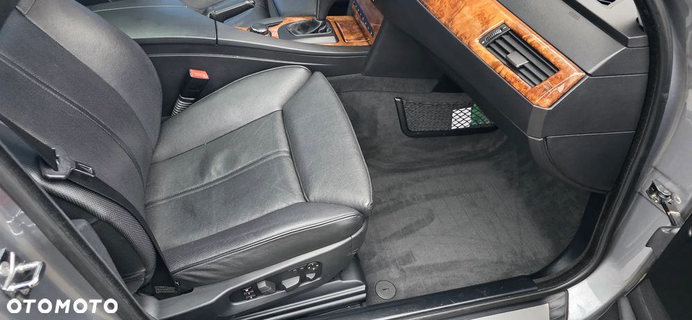 BMW Seria 5 530d - 14