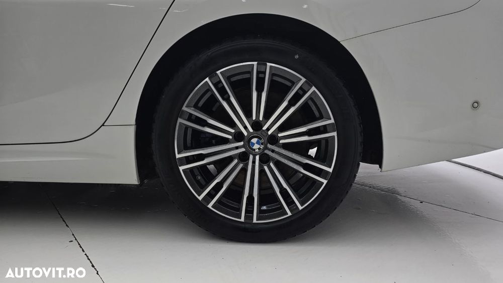 BMW Seria 3 - 22