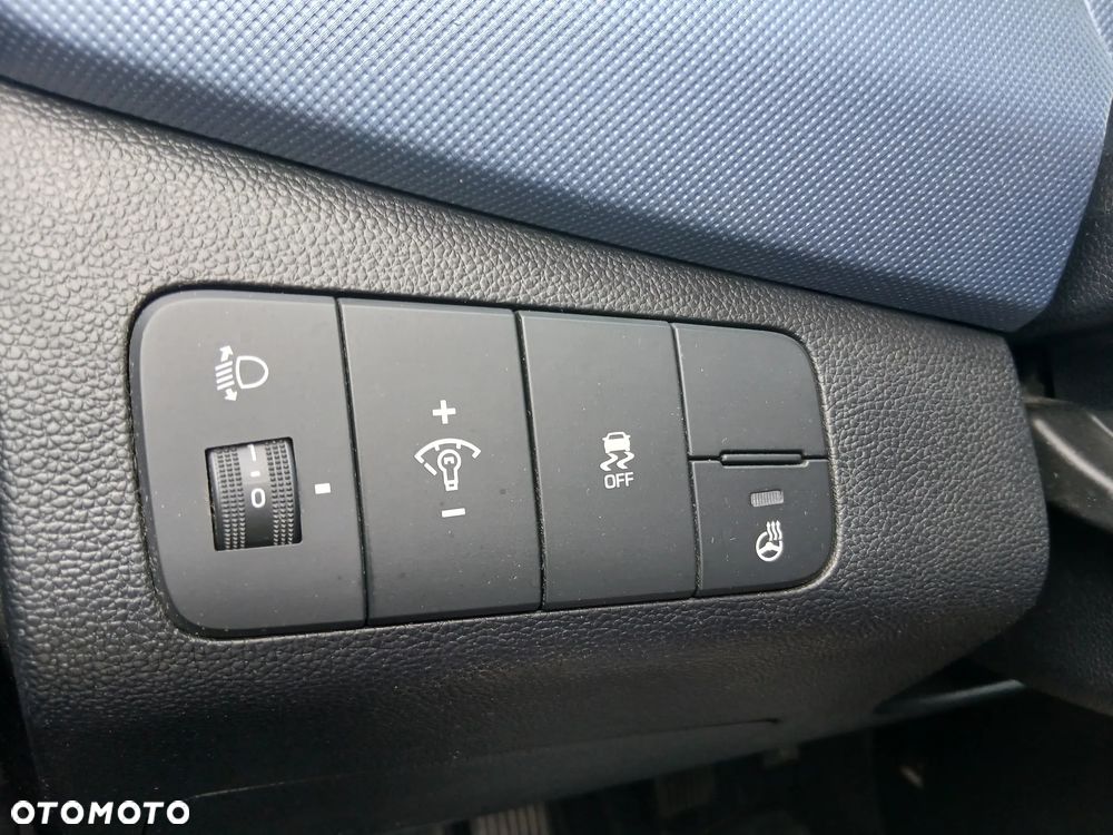 Hyundai i10 1.0 Premium - 13
