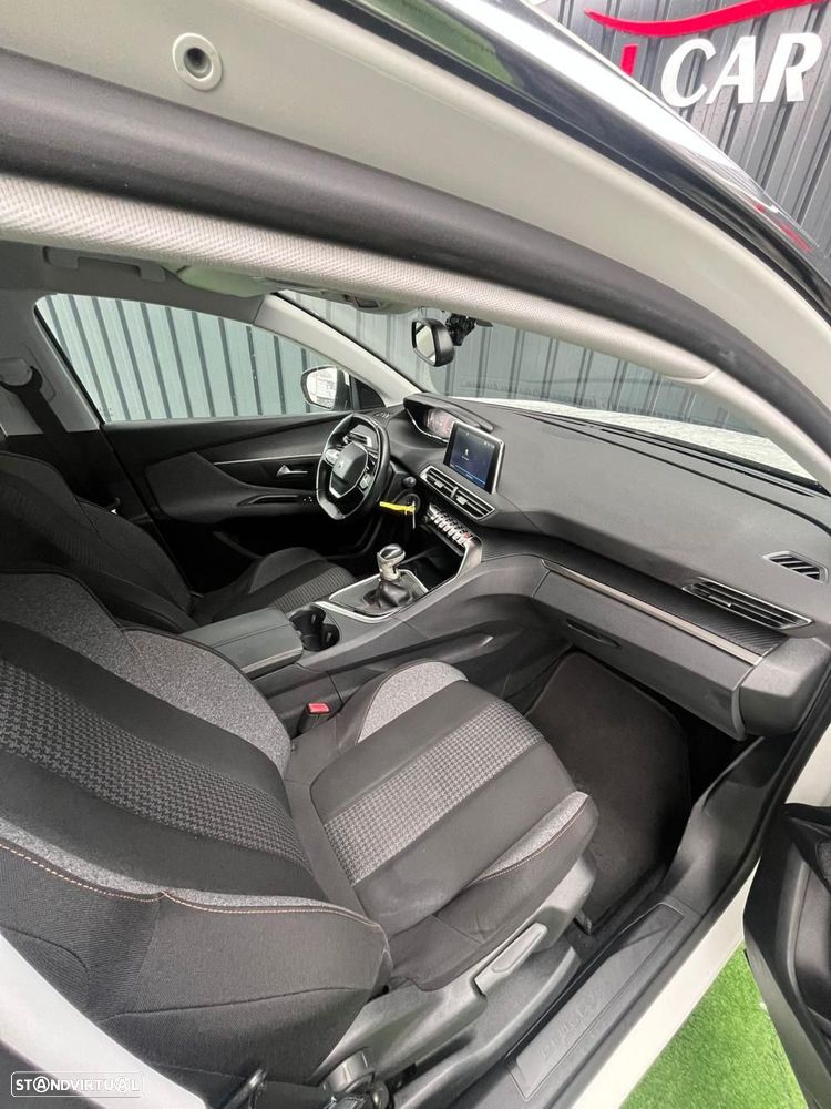 Peugeot 3008 1.5 BlueHDi Active - 15