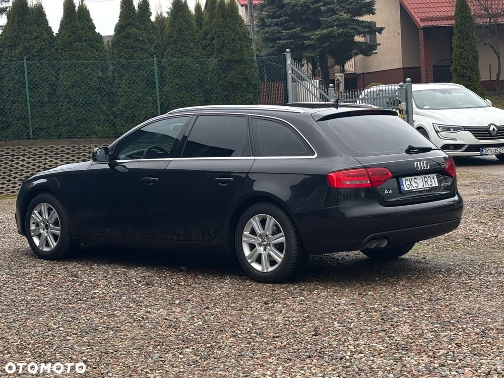 Audi A4 Avant 2.0 TDI DPF Ambition - 12