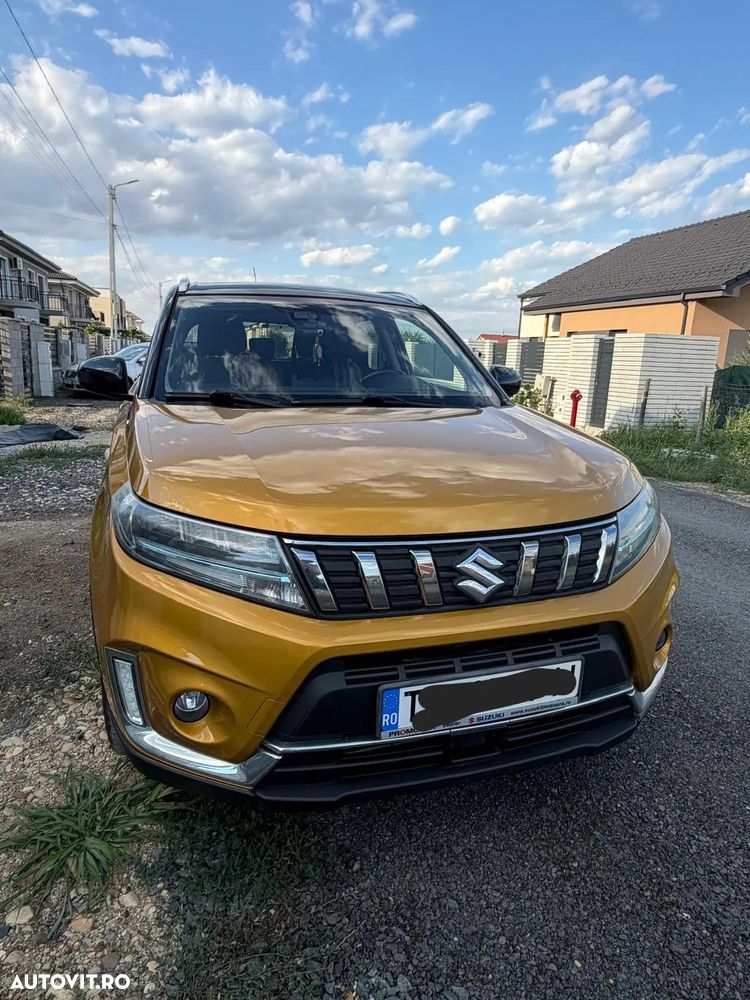 Suzuki Vitara 1.4 Boosterjet AllGrip MHEV Passion - 1