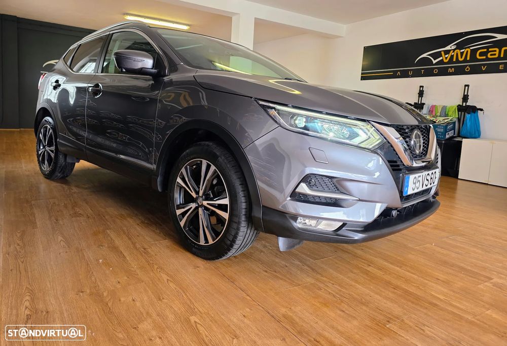 Nissan Qashqai 1.5 dCi N-Connecta Led - 18