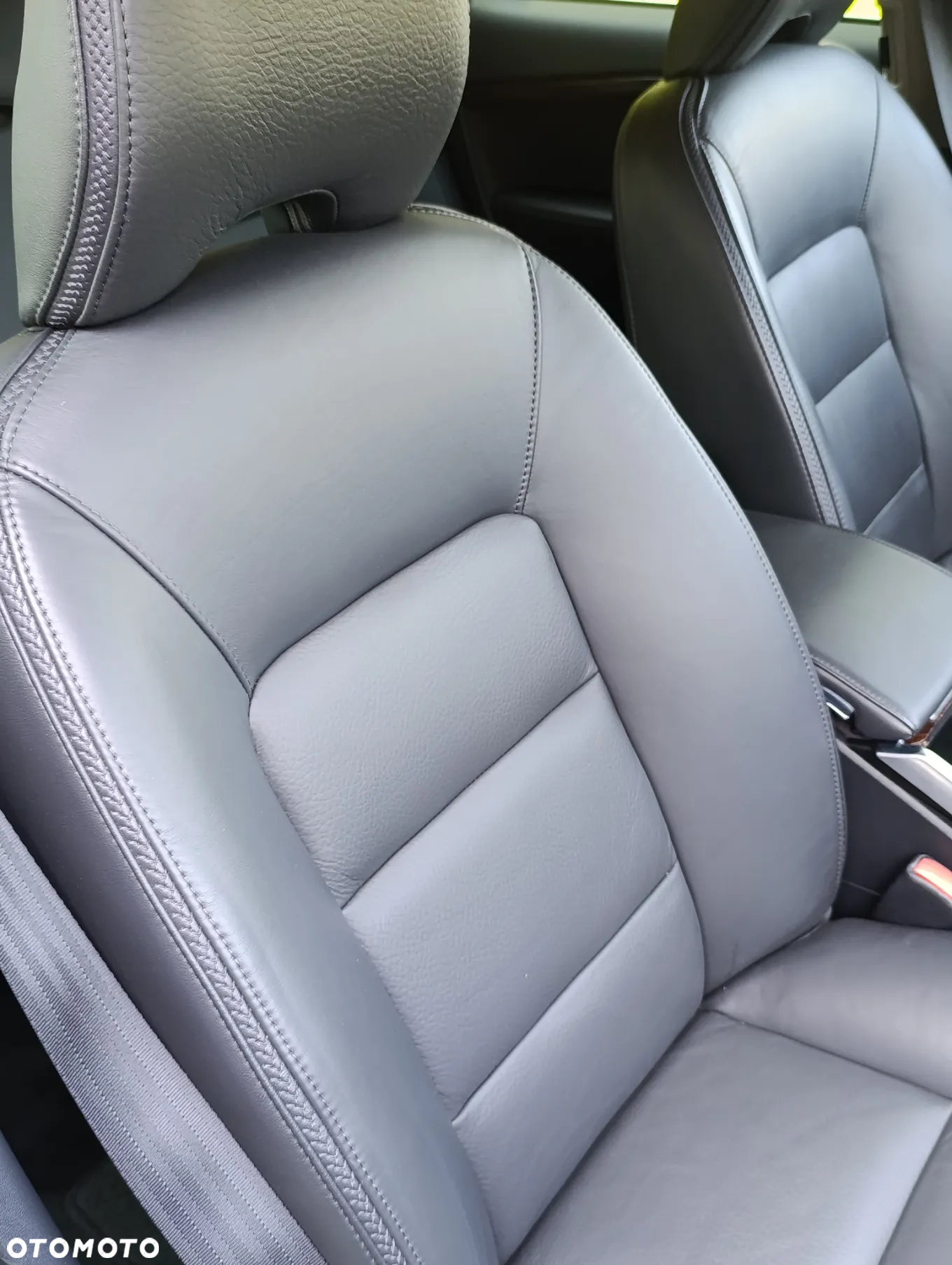 Volvo XC 70 - 14
