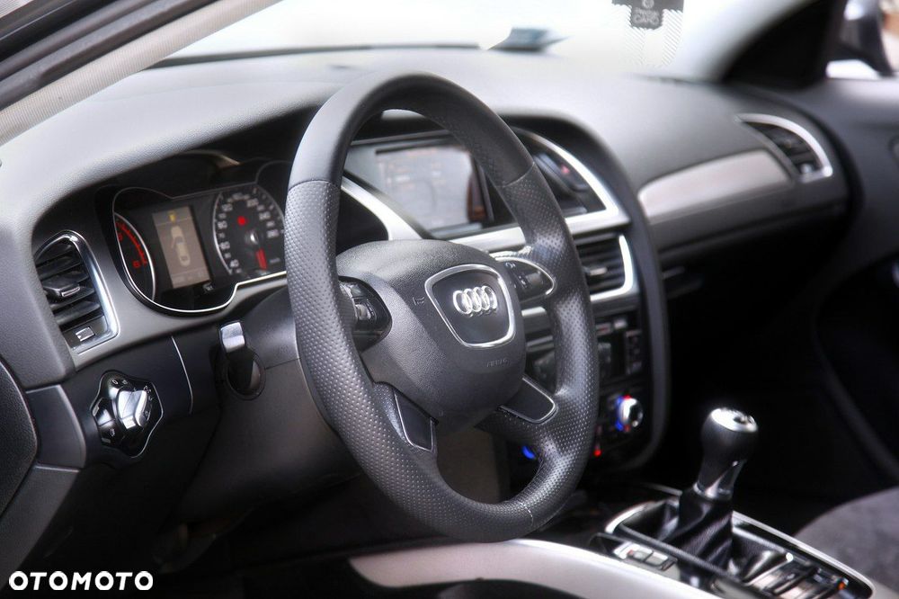 Audi A4 Limousine 2.0 TDI - 12
