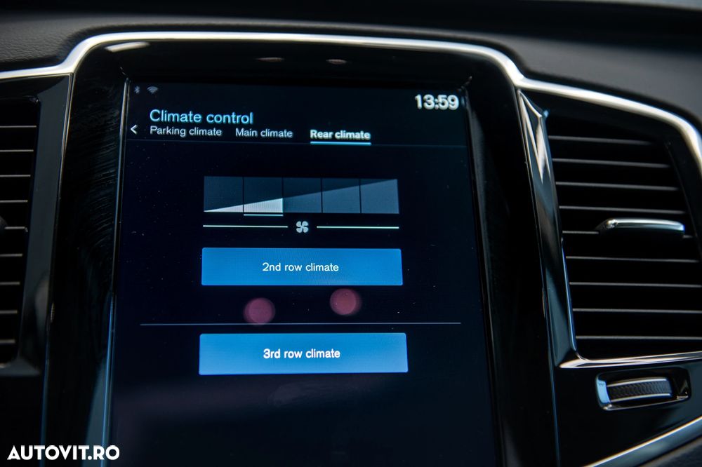 Volvo XC 90 - 35