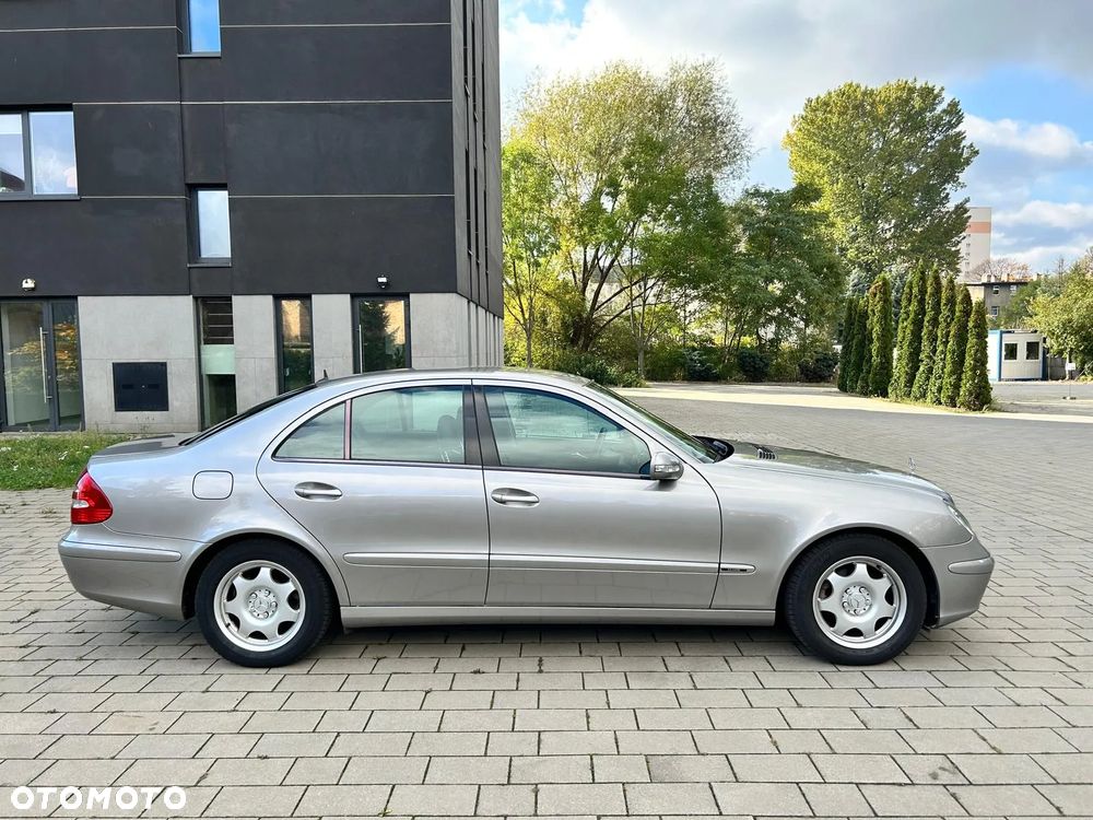 Mercedes-Benz Klasa E 200 CDI Classic - 8