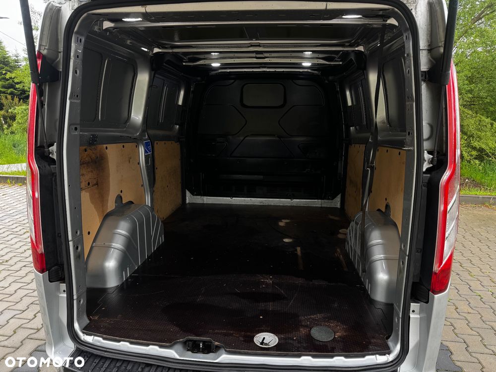 Ford Transit Custom - 9