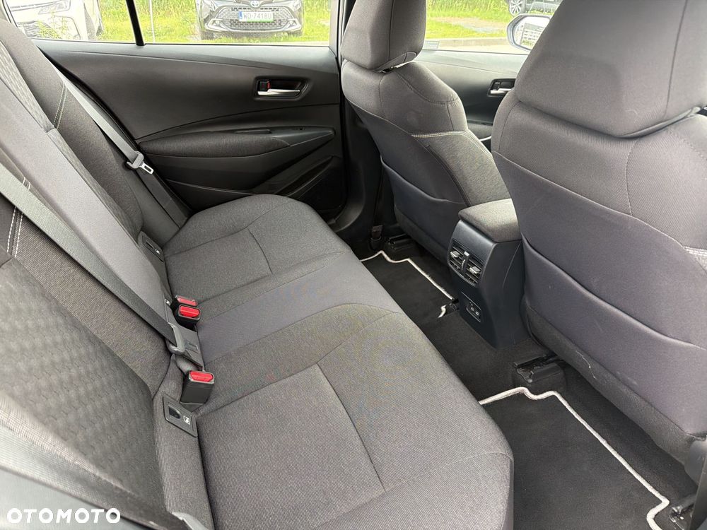 Toyota Corolla 1.8 Hybrid Comfort - 10