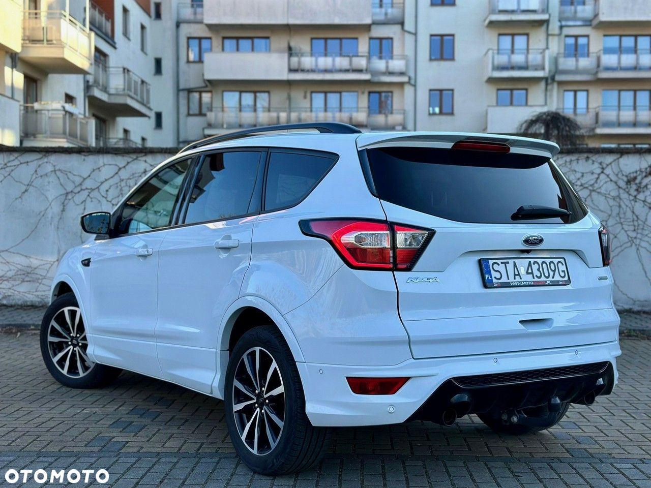 Ford Kuga - 16