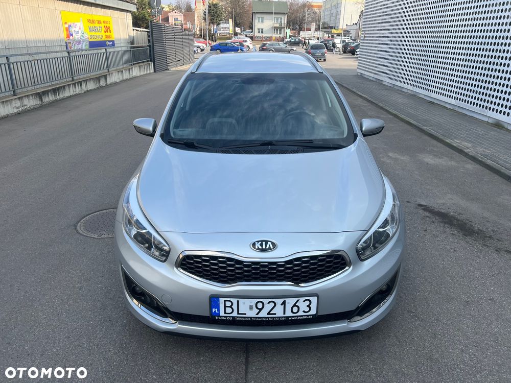 Kia Ceed 1.6 GDI DCT Platinum Edition - 2