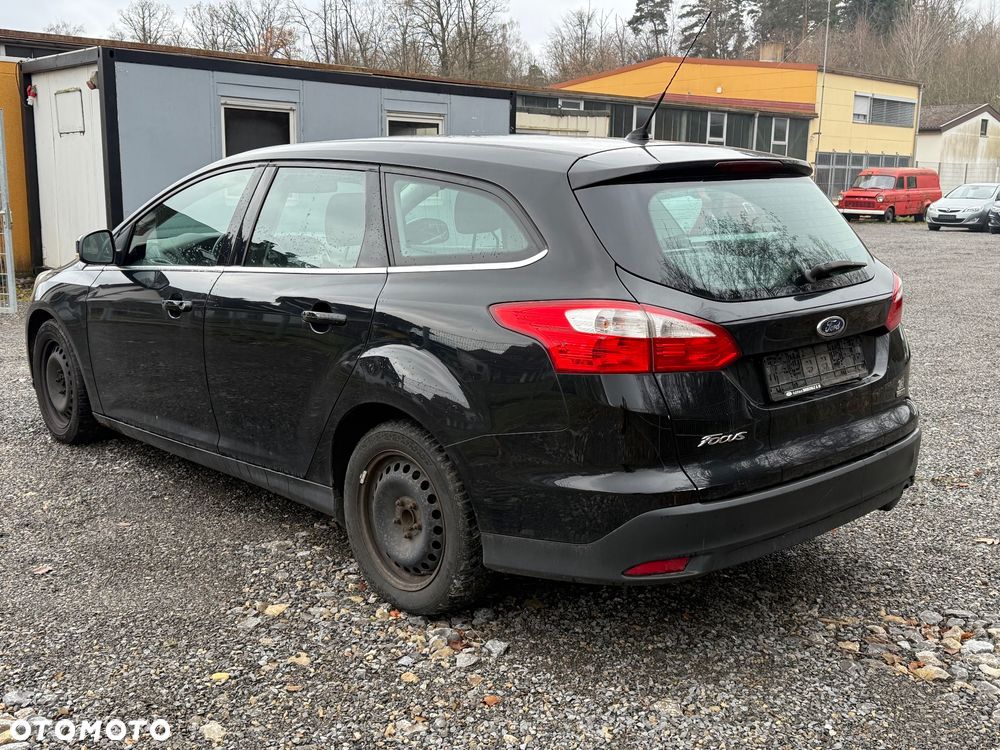 Ford Focus 1.6 Ti-VCT Sport - 9