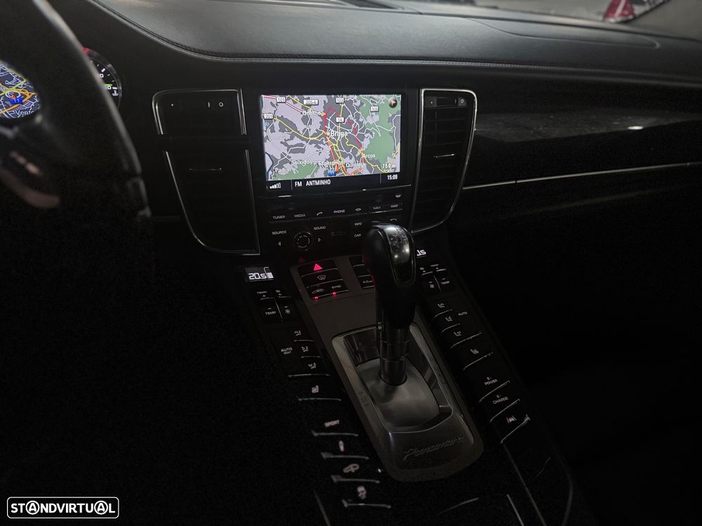 Porsche Panamera S e-Hybrid - 21