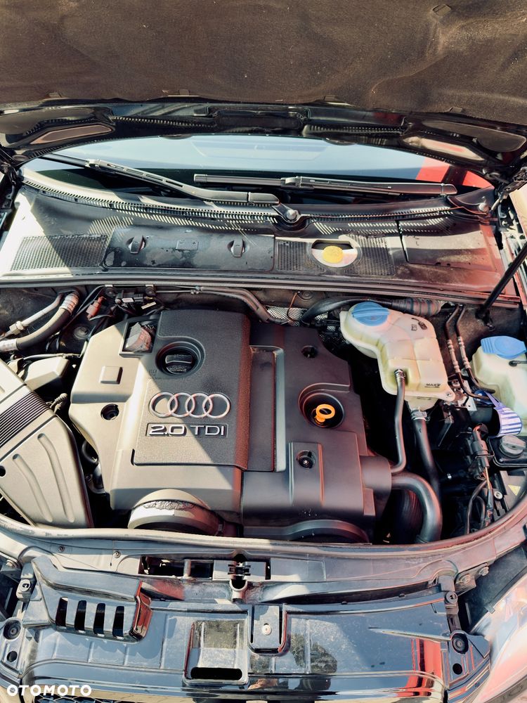 Audi A4 Avant 2.0 TDI - 6