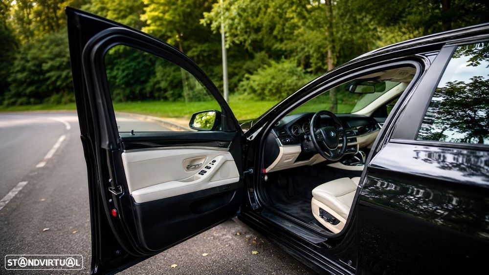 BMW 520 d Line Luxury Auto - 6