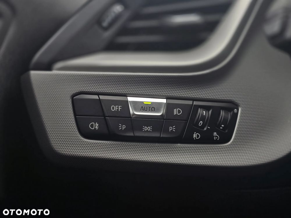 BMW Seria 1 118d Advantage - 21