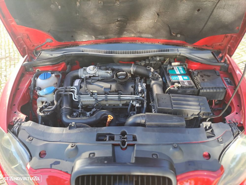 SEAT Leon 1.9 TDI DPF Sport - 26