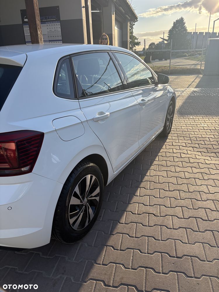Volkswagen Polo 1.0 TSI Comfortline - 3
