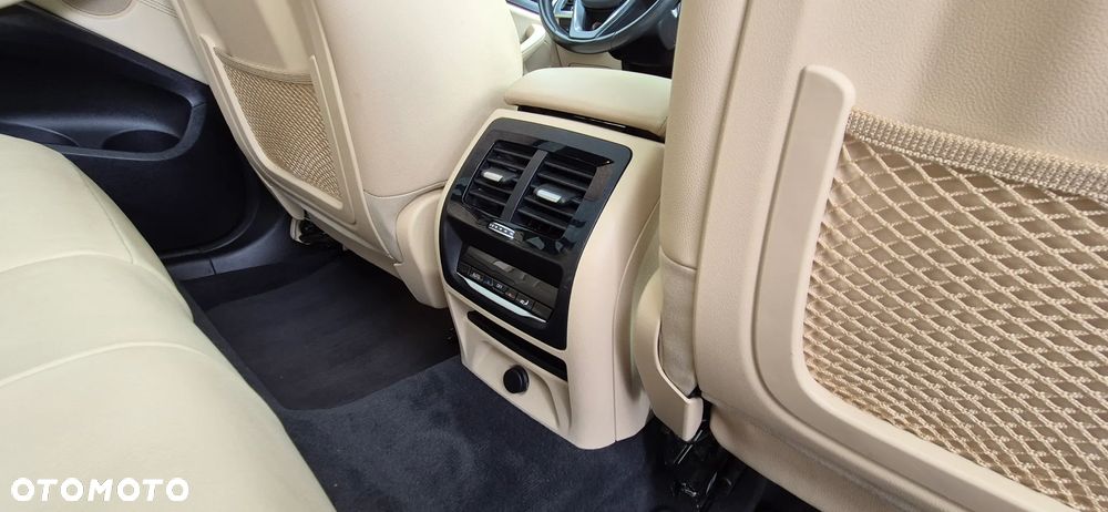 BMW X3 - 26