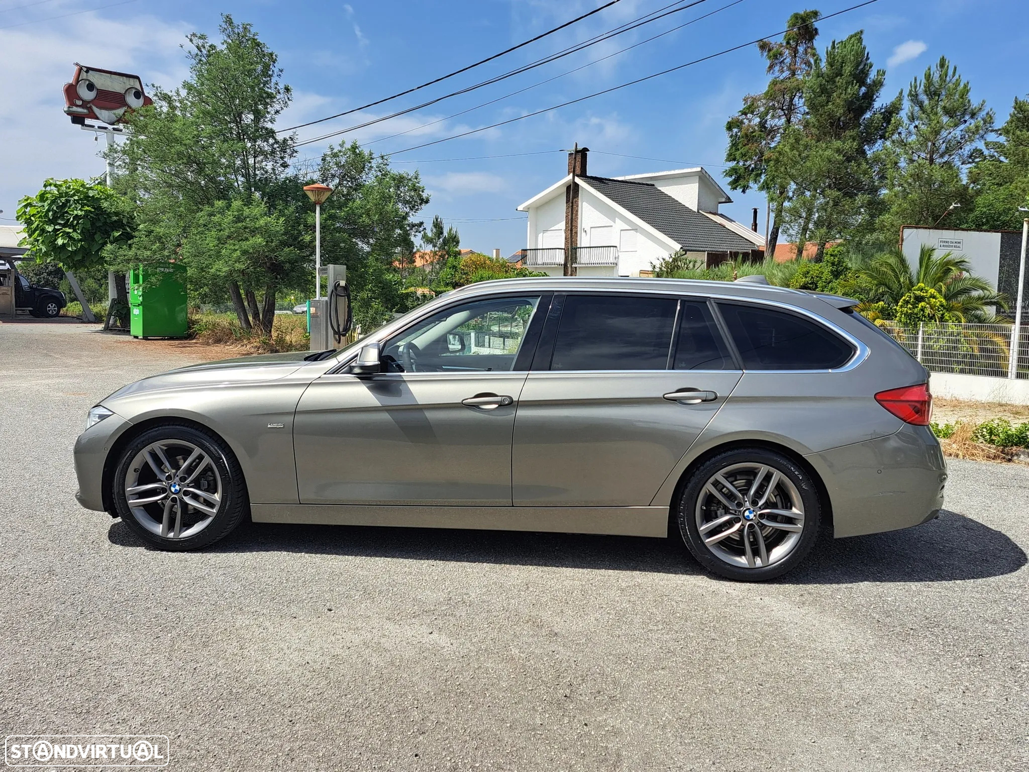 BMW 320 d Touring Aut. Efficient Dynamics Edition Luxury Line - 14