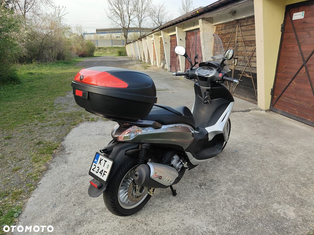 Piaggio Beverly - 13