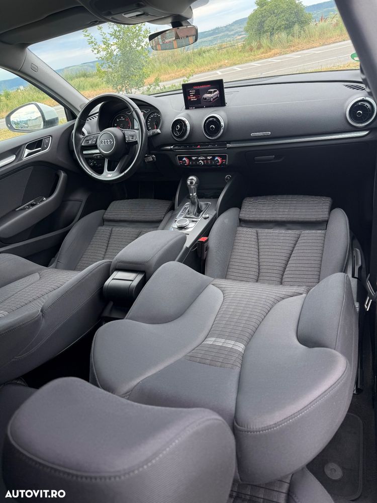 Audi A3 2.0 TDI (clean diesel) S tronic S line Sportpaket - 11