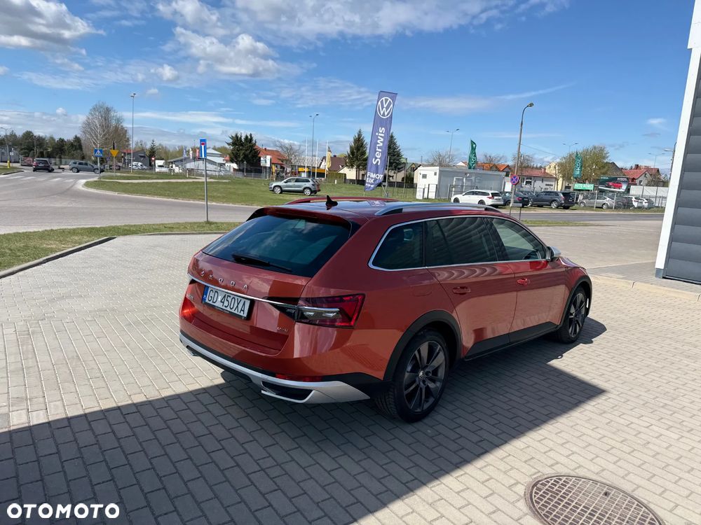 Skoda Superb 2.0 TDI SCR 4x4 Scout DSG - 4