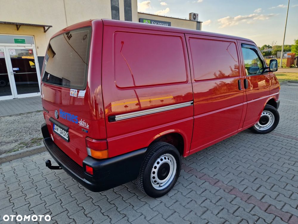 Volkswagen Transporter - 11