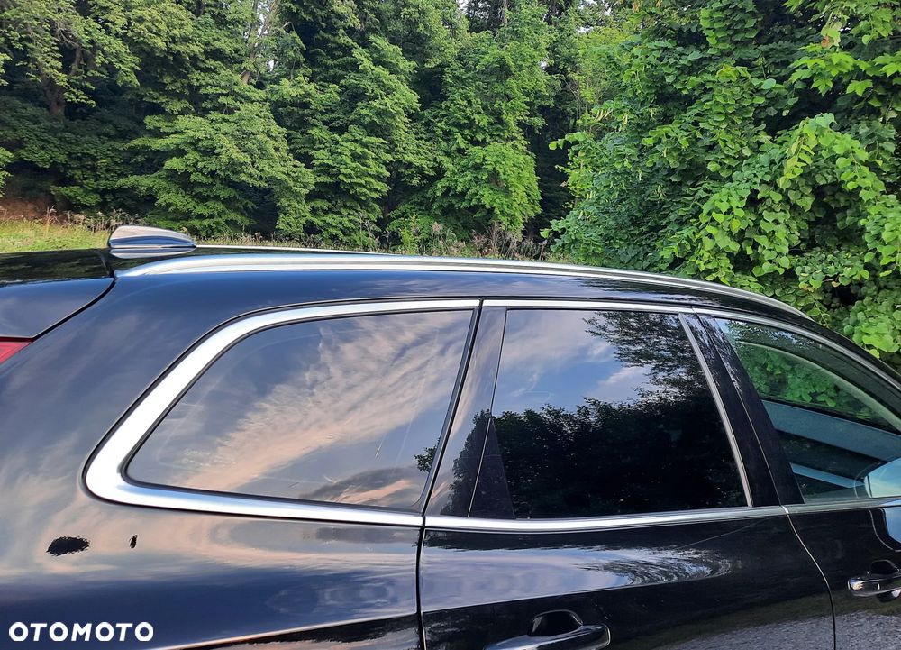 Volvo XC 60 B4 B Inscription - 12