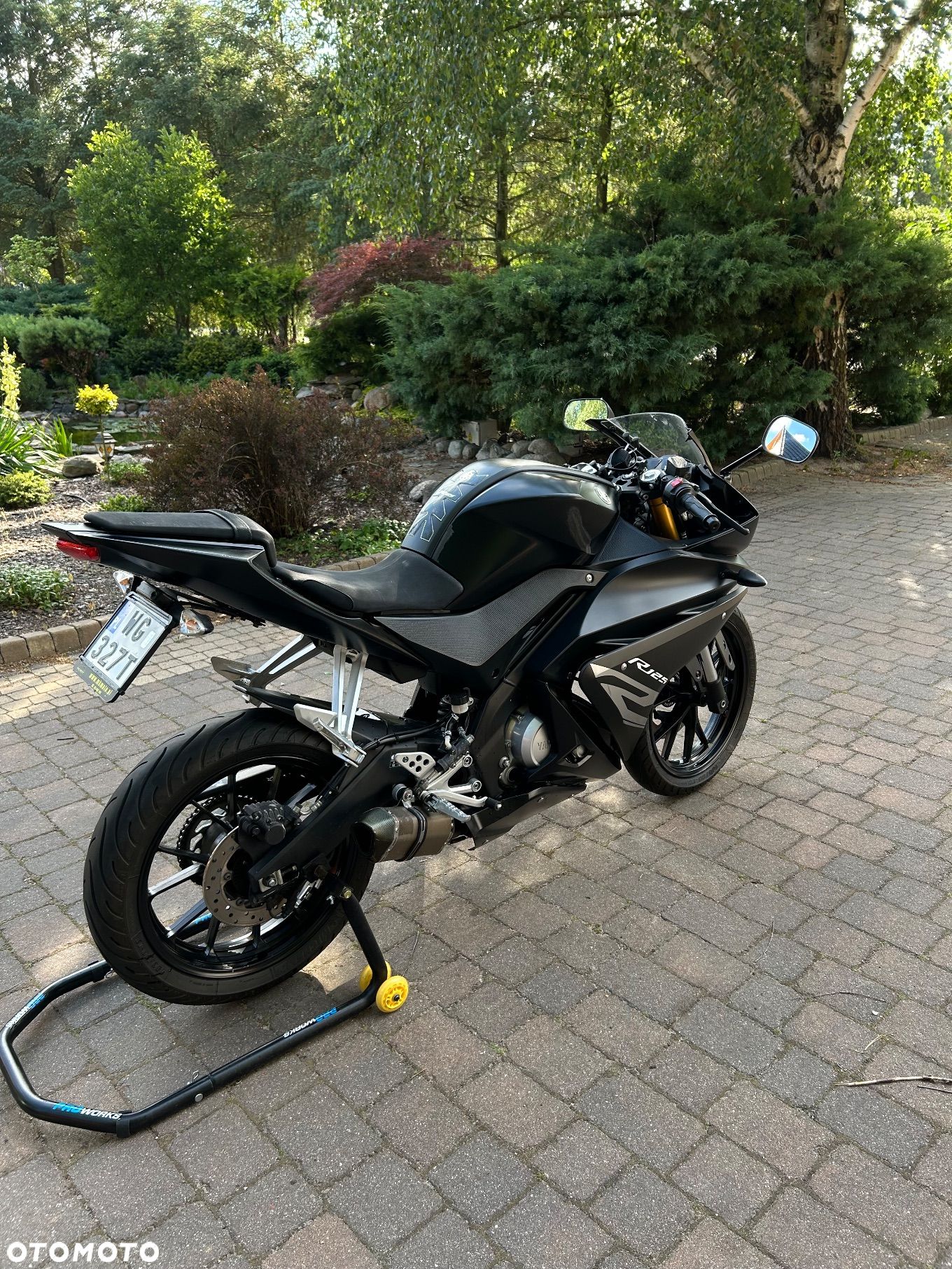 Yamaha R125 - 1