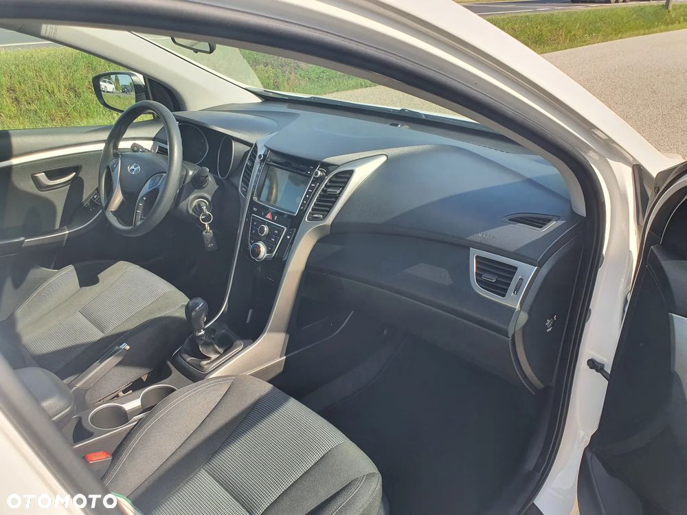 Hyundai i30 1.4 Style - 13