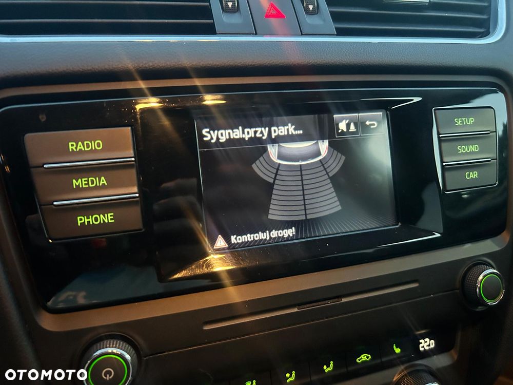 Skoda Octavia 2.0 TDI Style DSG - 32