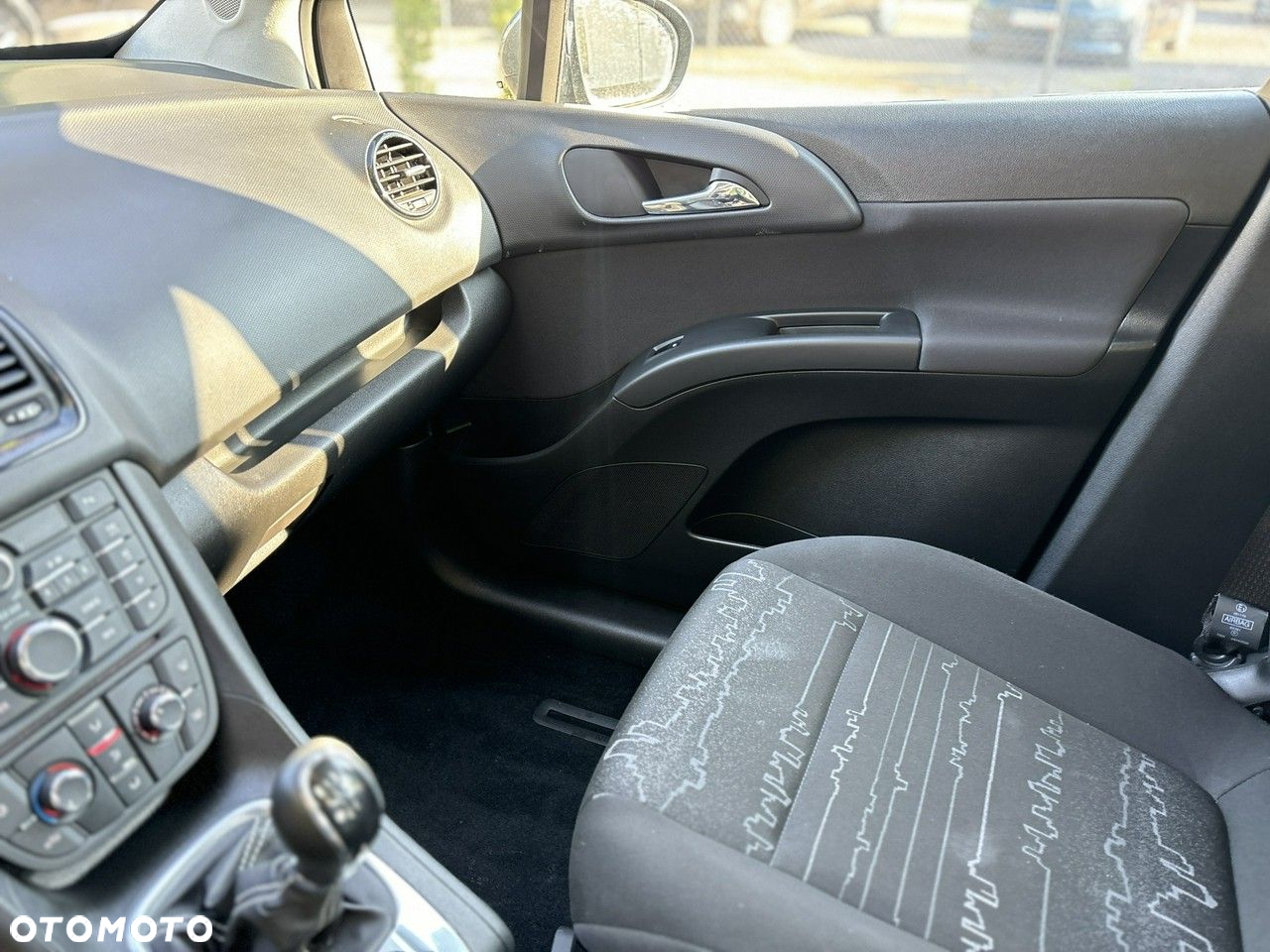 Opel Meriva - 17