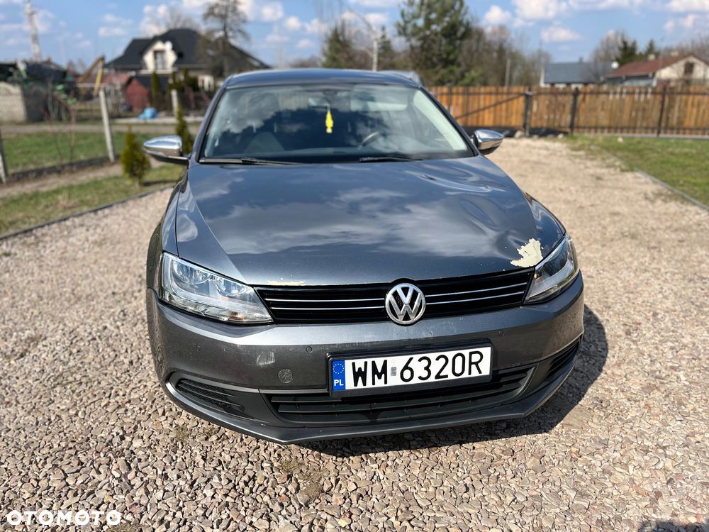 Volkswagen Jetta 1.6 TDI Highline Optimum DSG - 20