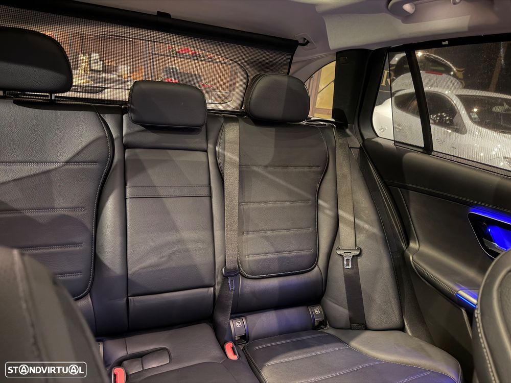 Mercedes-Benz C 300 e T 9G-TRONIC Night Edition - 25