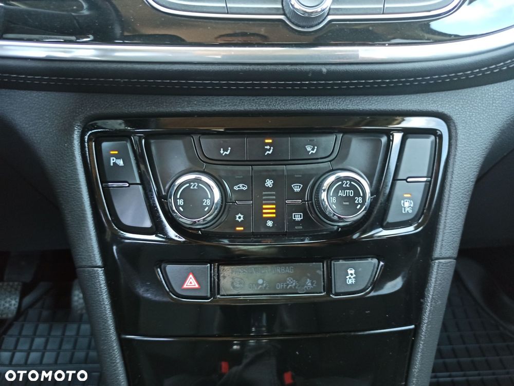 Opel Mokka X - 16