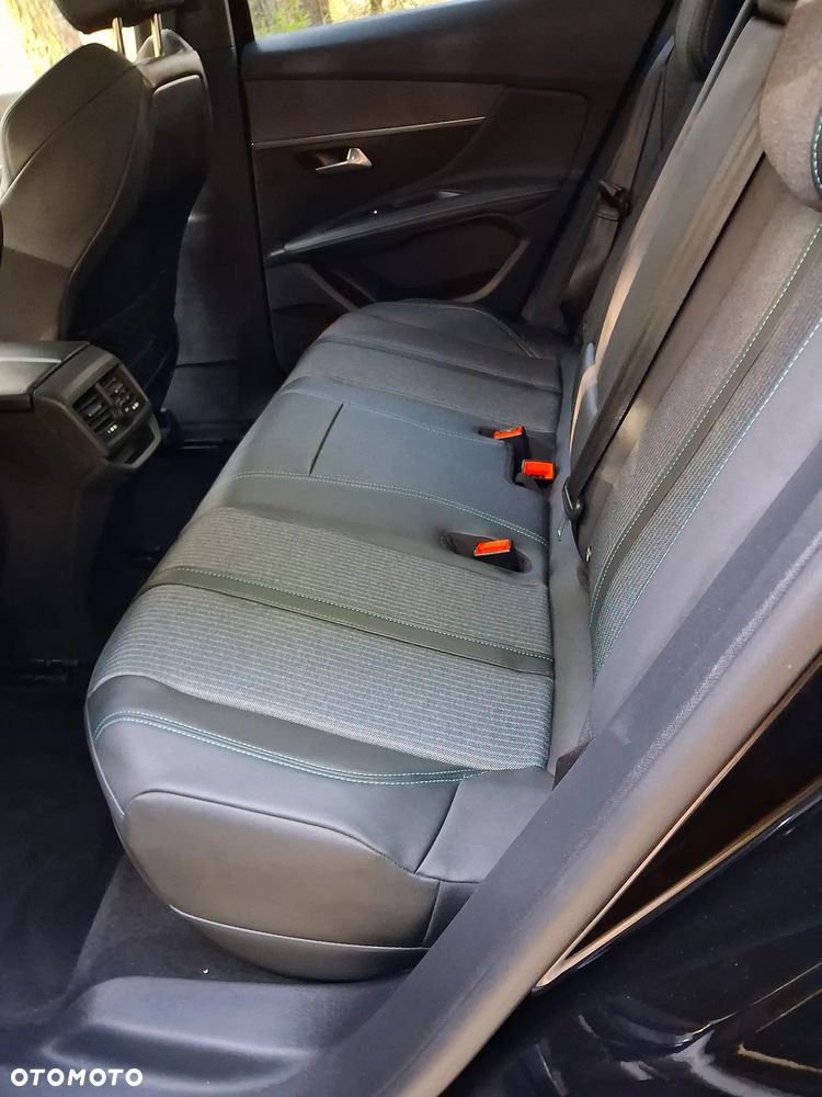 Peugeot 3008 225 e-EAT8 Allure Pack - 9