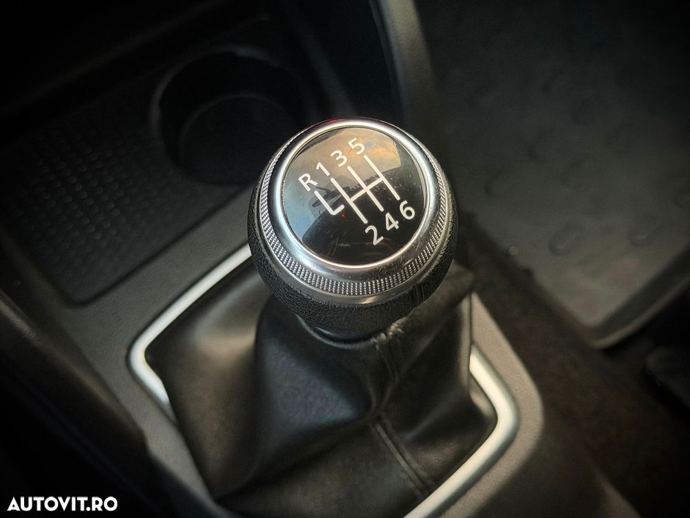 DACIA Duster 2018 — imagine 26