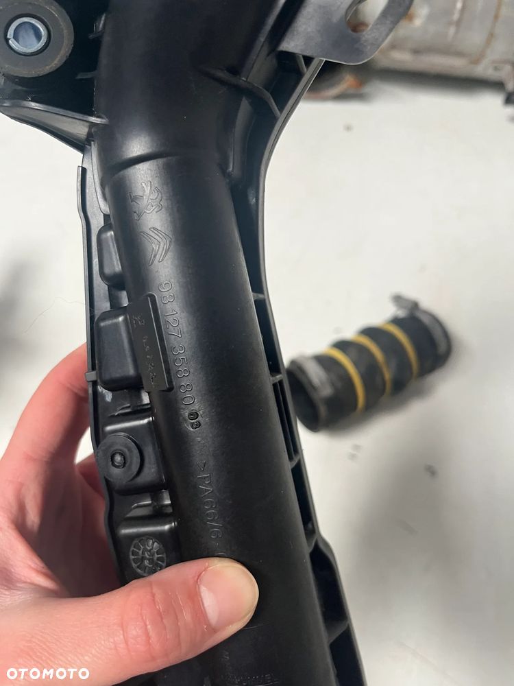 WĄŻ PRZEWÓD RURA DOLOT POWIETRZA CITROEN C3 III AIRCROSS 1.2 THP  9812735880 - 2