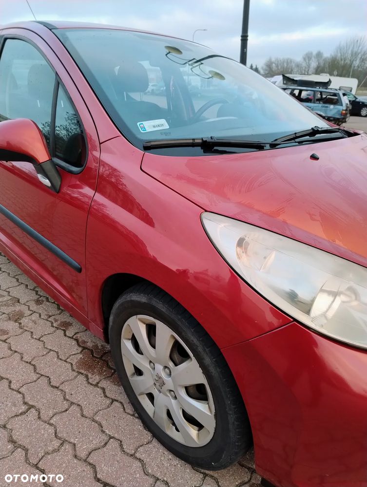 Peugeot 207 - 3