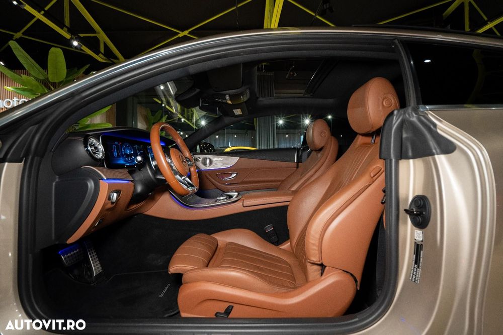 Mercedes-Benz E 220 d 4MATIC Aut. - 24
