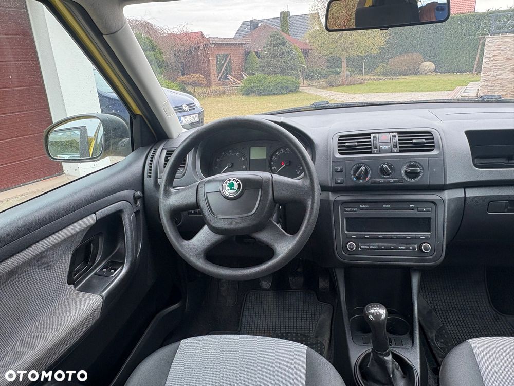 Skoda Fabia 1.2 HTP FAMILY - 14