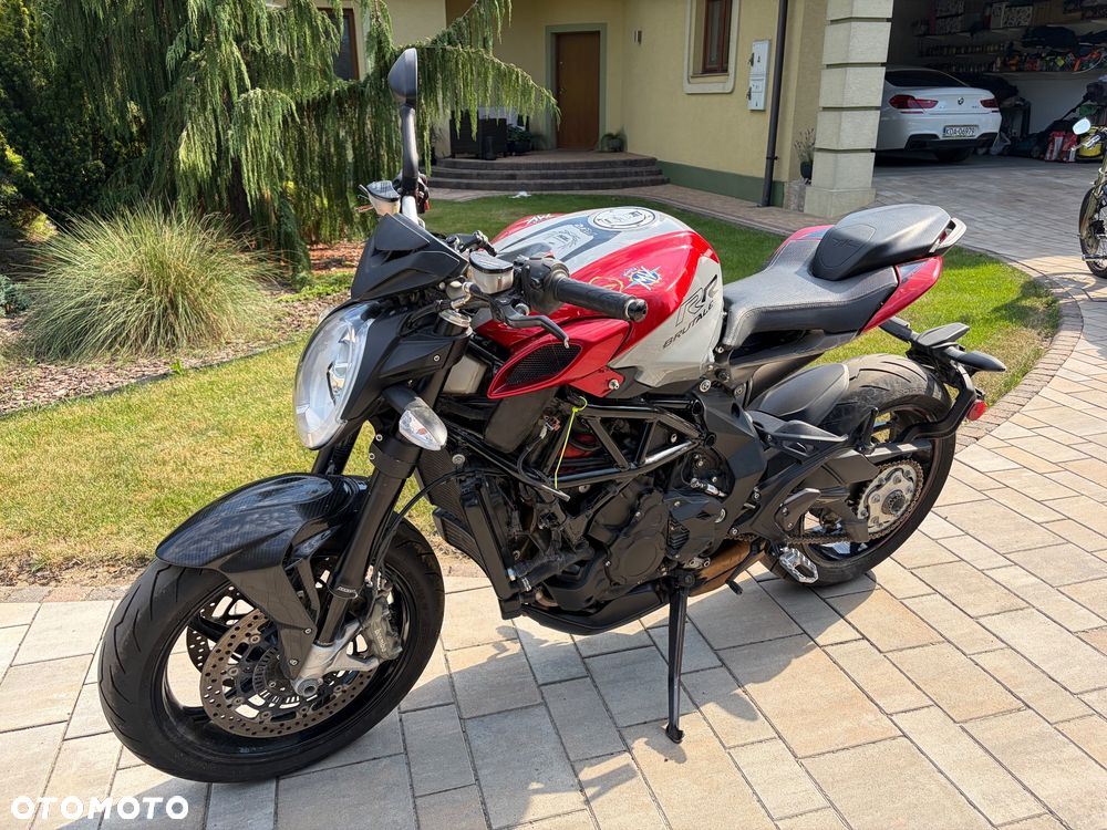 MV AGUSTA Brutale - 5