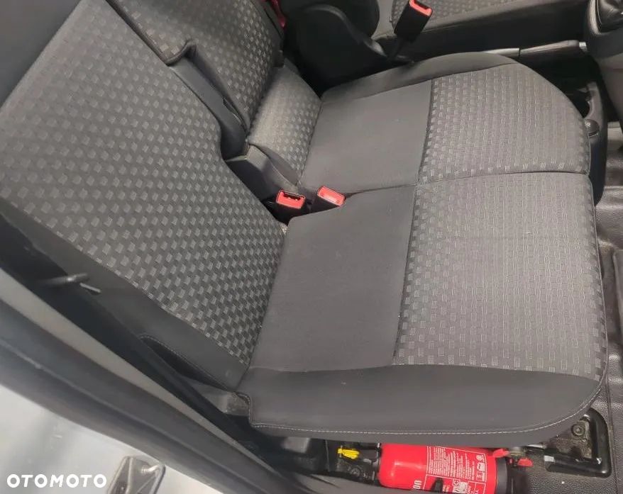 Ford Connect L2 Long Maxi 3 miejscowy 6cio biegowy Ładowność 690kg 2 Euro Palety  Homologacja cięż. VAT-1 - 29