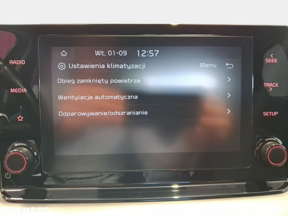Kia XCeed - 23