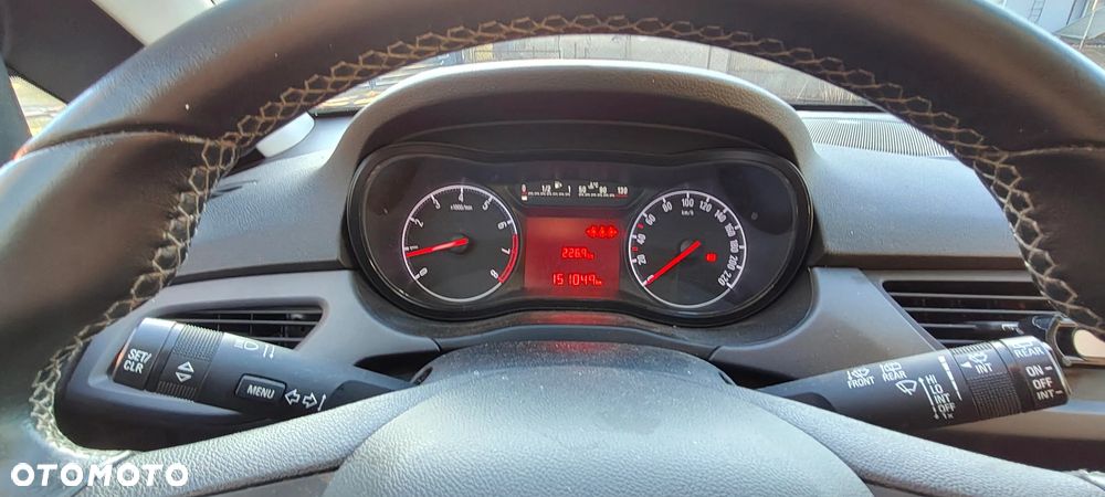 Opel Corsa - 8