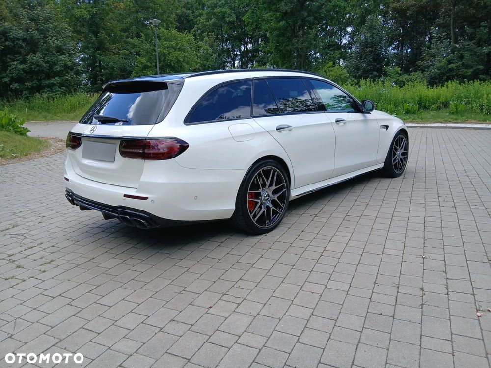 Mercedes-Benz Klasa E AMG 63 S 4Matic+ AMG Speedshift MCT-9G - 21