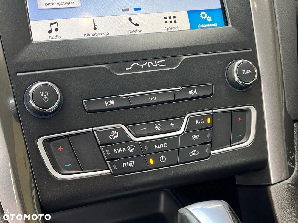 Ford Mondeo - 24