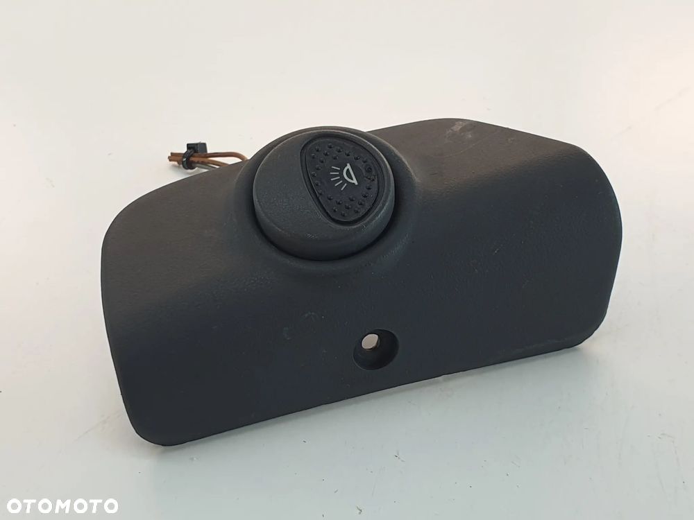 WLACZNIK SWIATLA PRZELACZNIK IVECO EUROCARGO - 1